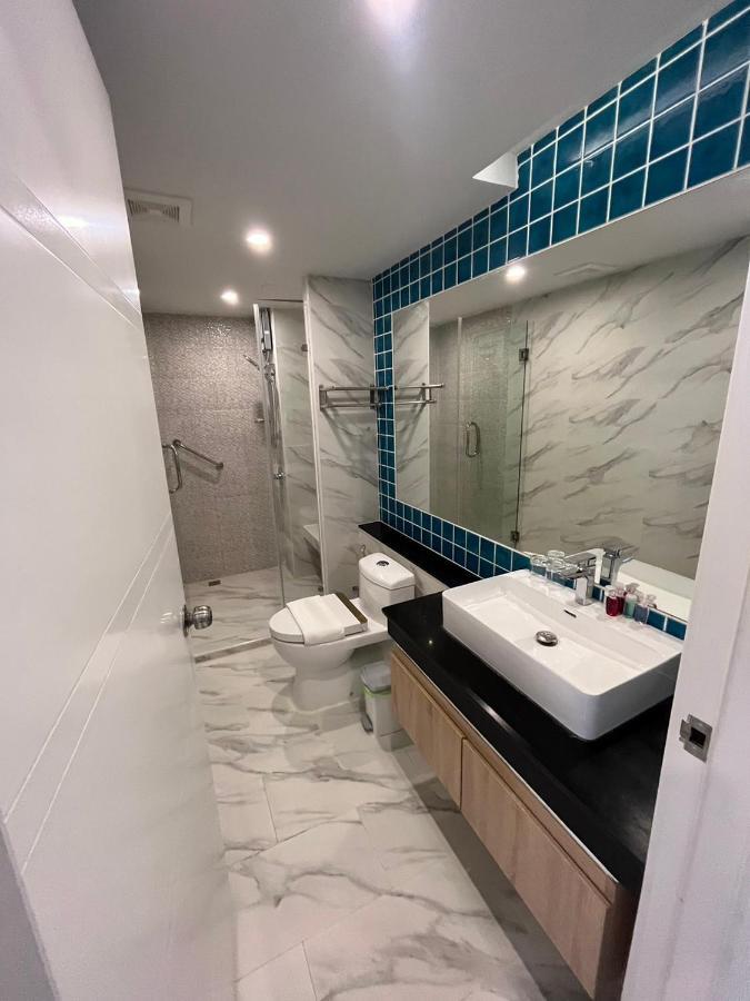 Deco Pattaya Hotel North Патая Екстериор снимка