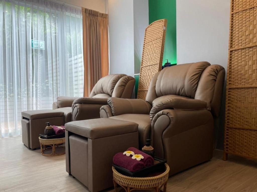 Deco Pattaya Hotel North Патая Екстериор снимка