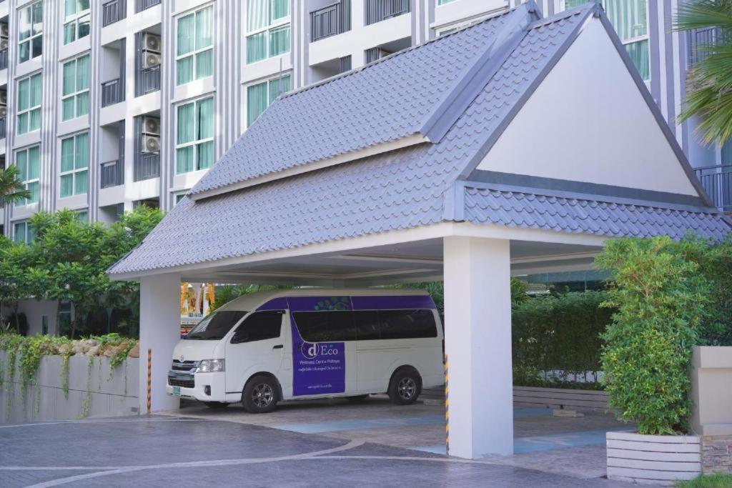 Deco Pattaya Hotel North Патая Екстериор снимка