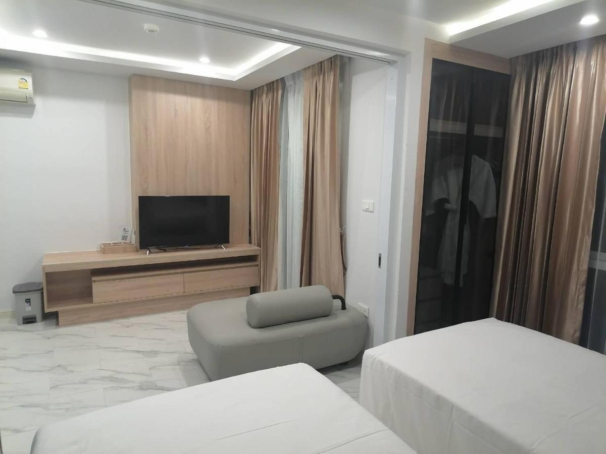 Deco Pattaya Hotel North Патая Екстериор снимка
